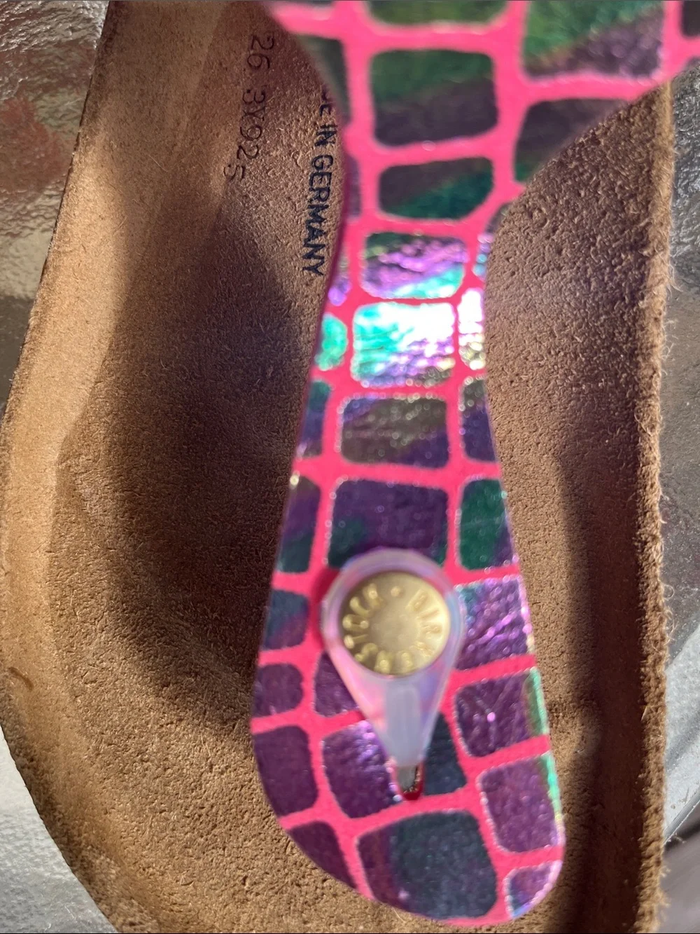 NWT - Birkenstock Gizeh Gator Gleam raspberry sandals size 40 - Picture 4 of 6